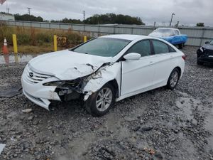 Hyundai Sonata GLS 2.4L 4 2013