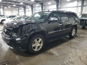 Chevrolet Suburban K1500 LTZ 5.3L 8 2013