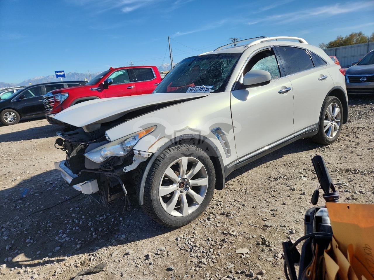 Infiniti FX 3.7L 6 2013