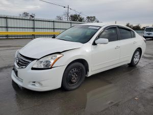 Nissan Altima BASE 2.5L 4 2011