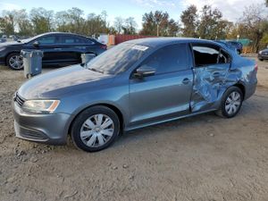 Volkswagen Jetta SE 1.8L 4 2014