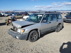 Subaru Forester L 2.5L 4 2000