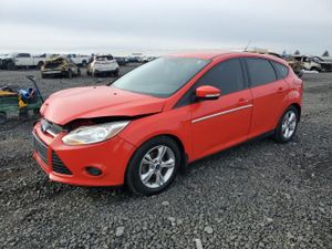 Ford Focus SE 2.0L 4 2014