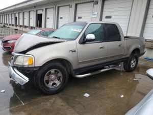 Ford F-150 SUPERCREW 5.4L 8 2001