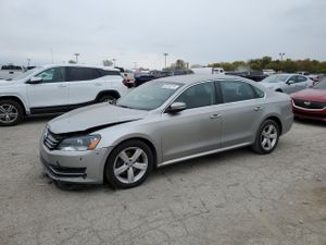 Volkswagen Passat SE 2.5L 5 2014