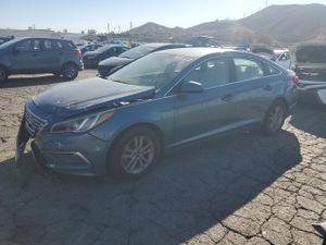 Hyundai Sonata SE 2.4L 4 2015
