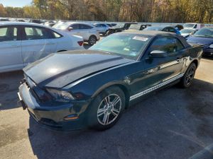 Ford Mustang 3.7L 6 2013