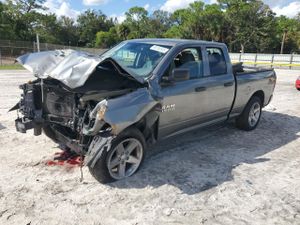 RAM 1500 ST 5.7L 8 2013