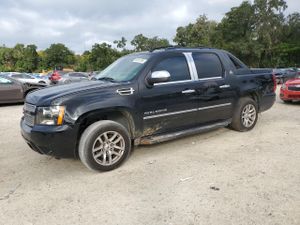Chevrolet Avalanche LTZ 5.3L 8 2013