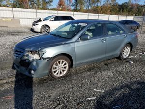 Toyota Camry BASE 2.5L 4 2010