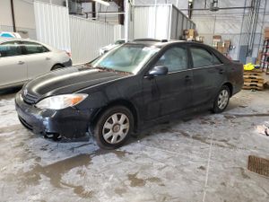 Toyota Camry LE 2.4L 4 2003