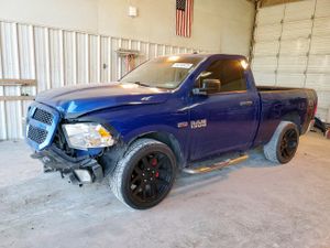RAM 1500 ST 5.7L 8 2014