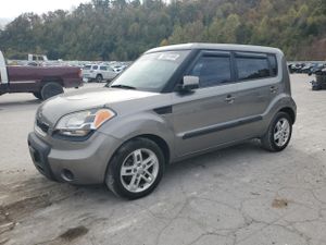 Kia Soul + 2.0L 4 2011