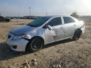 Toyota Corolla BASE 1.8L 4 2010