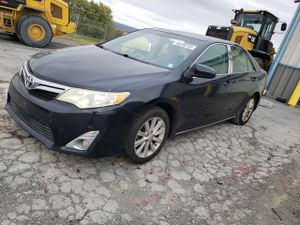 Toyota Camry BASE 2.5L 4 2012