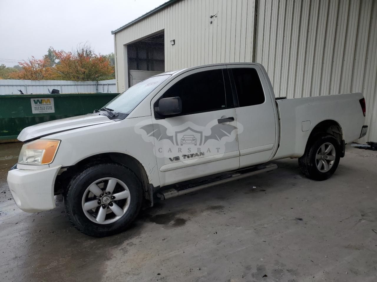 Nissan Titan XE 5.6L 8 2010