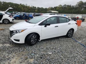 Nissan Versa S 1.6L 4 2024