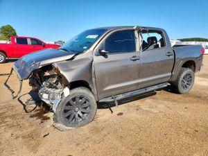 Toyota Tundra CREWMAX SR5 4.6L 8 2011