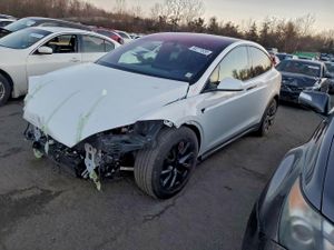 Tesla Model X 2023