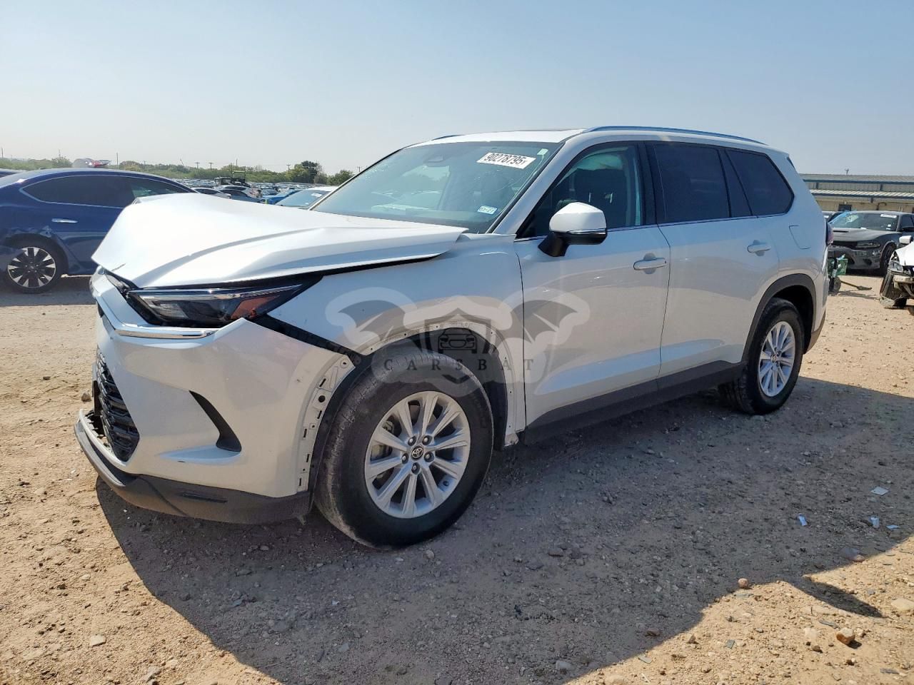 Toyota Grand Highlander LE 2.4L 4 2025
