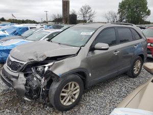 Kia Sorento LX 2.4L 4 2015