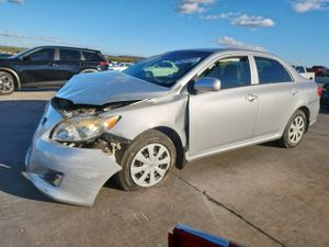 Toyota Corolla BASE 1.8L 4 2010