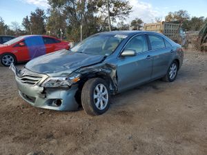 Toyota Camry BASE 2.5L 4 2011