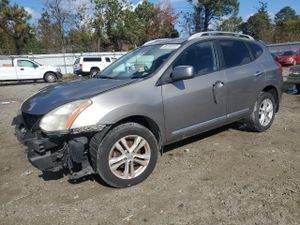 Nissan Rogue S 2.5L 4 2013