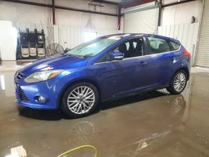Ford Focus TITANIUM 2.0L 4 2013