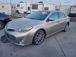 Toyota Avalon XLE 3.5L 6 2015