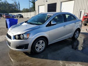 Chevrolet Aveo (Sonic) LT 1.8L 4 2014