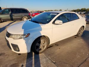 Kia Cerato / Forte / K3 EX 2.0L 4 2010