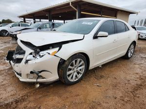 Chevrolet Malibu 2LT 2.5L 4 2013