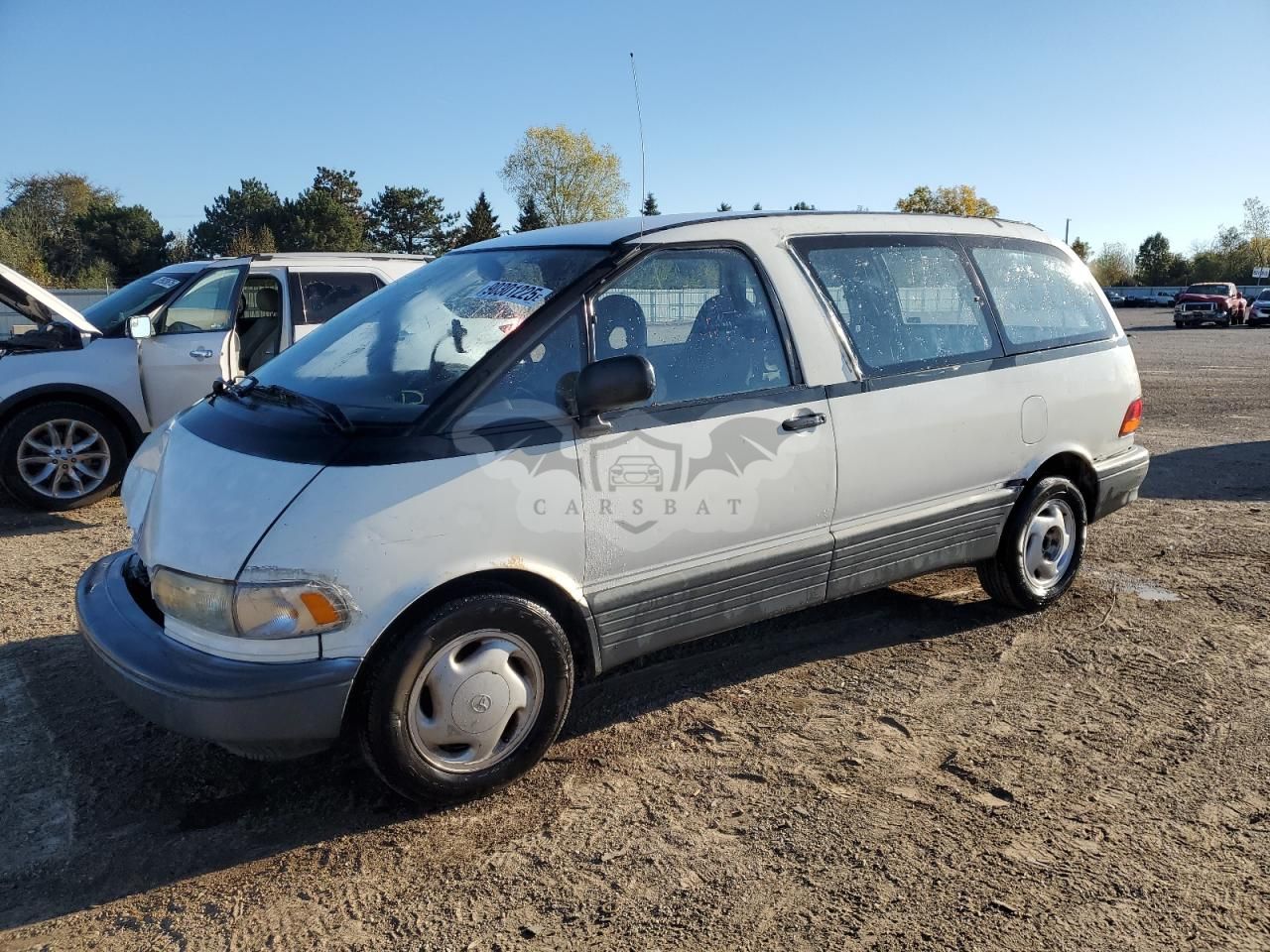 Toyota Previa DLX 2.4L 4 1991