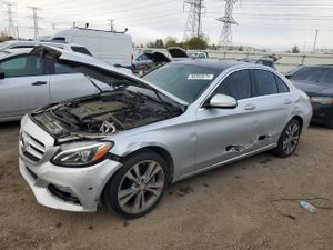 Mercedes-Benz C 300 4MATIC 2.0L 4 2015