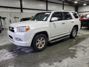Toyota 4Runner SR5 4.0L 6 2011