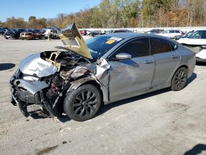 Chrysler 200 C 2.4L 4 2015
