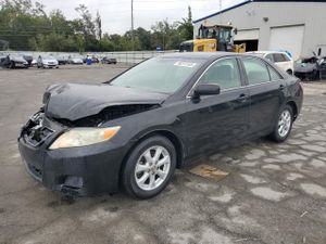 Toyota Camry BASE 2.5L 4 2011