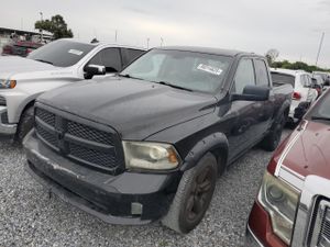 RAM 1500 ST 5.7L 8 2015