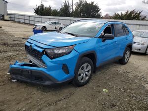 Toyota Rav4 LE 2.5L 4 2019