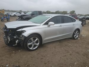 Ford Fusion SE 2.0L 4 2015