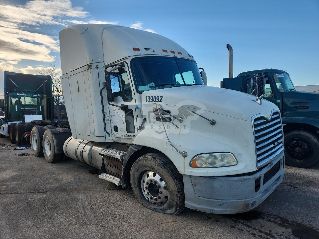 Mack CXU Series CXU600 12.7L 6 2013