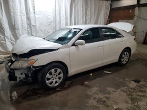 Toyota Camry BASE 2.5L 4 2010