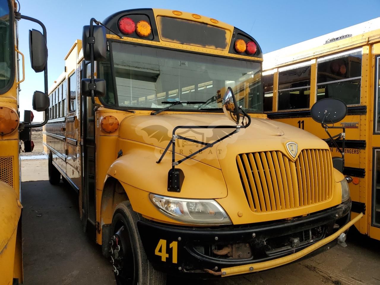 IC Corporation CE Series CE 6.4L 8 2013