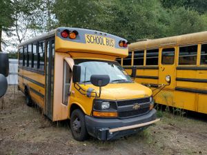 Chevrolet Express 6.6L 8 2013