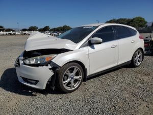 Ford Focus TITANIUM 2.0L 4 2015