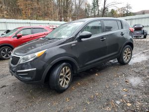 Kia Sportage LX 2.4L 4 2015