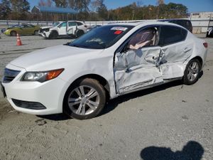 Acura ILX 20 2.0L 4 2013
