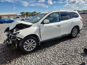 Nissan Pathfinder S 3.5L 6 2015