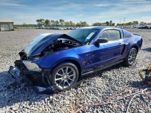 Ford Mustang 3.7L 6 2011
